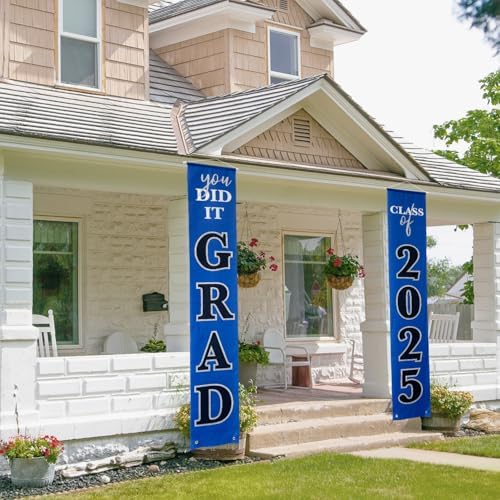 Class of 2025 Graduation Banner Black Gold 1