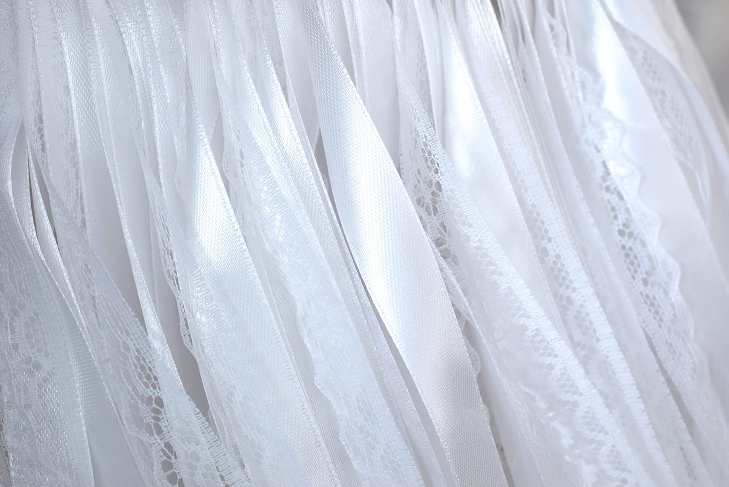 Kingsnow 100 Pieces Wedding Ribbon Wands with Silver Bell