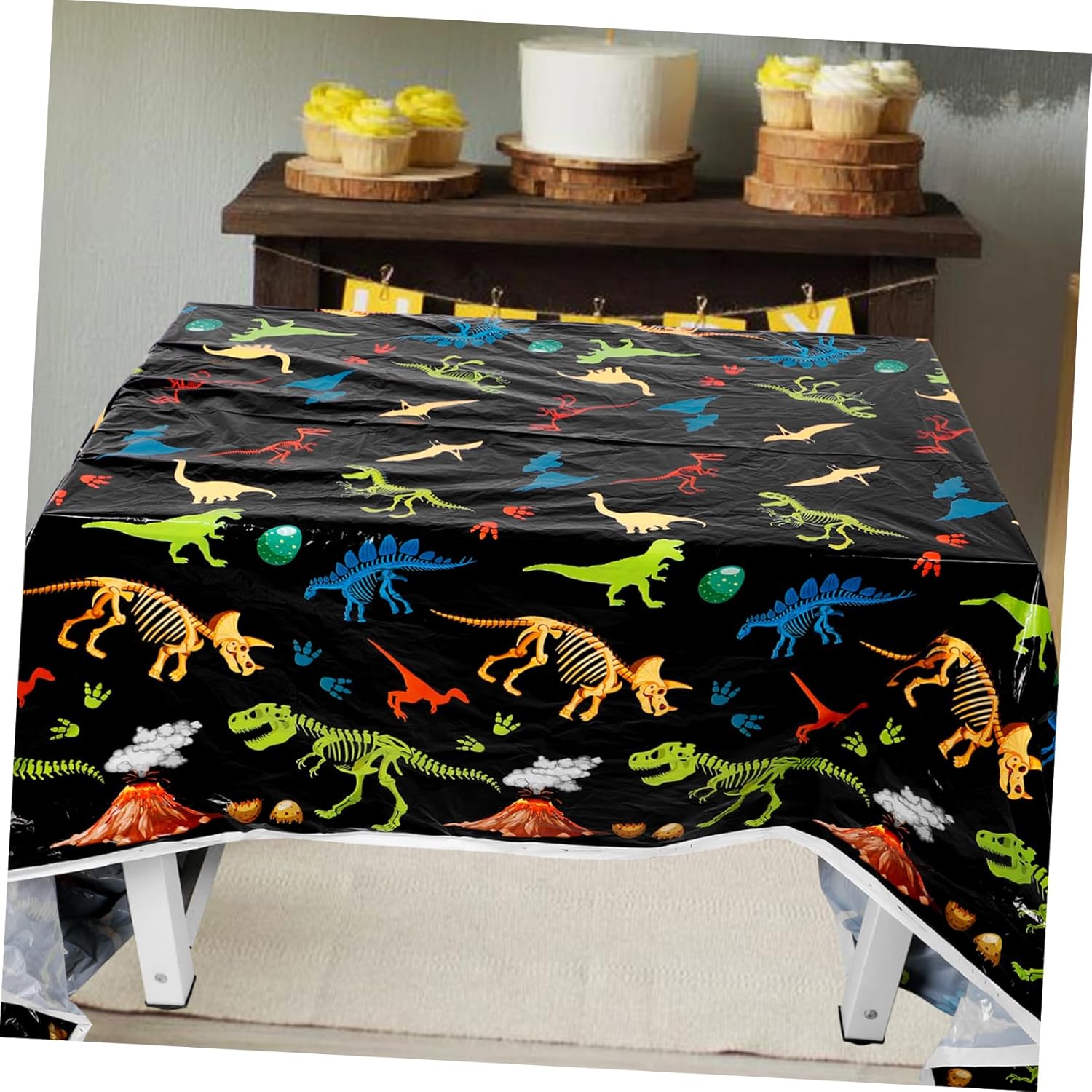 Dinosaur Pattern Disposable Tablecloth for Birthday Parties and Gatherings