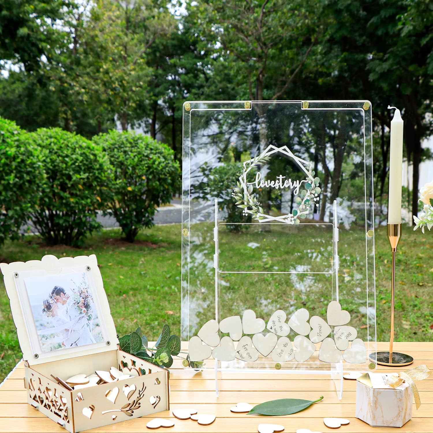 AerWo Wedding Guest Book Alternative with Stand and Hearts