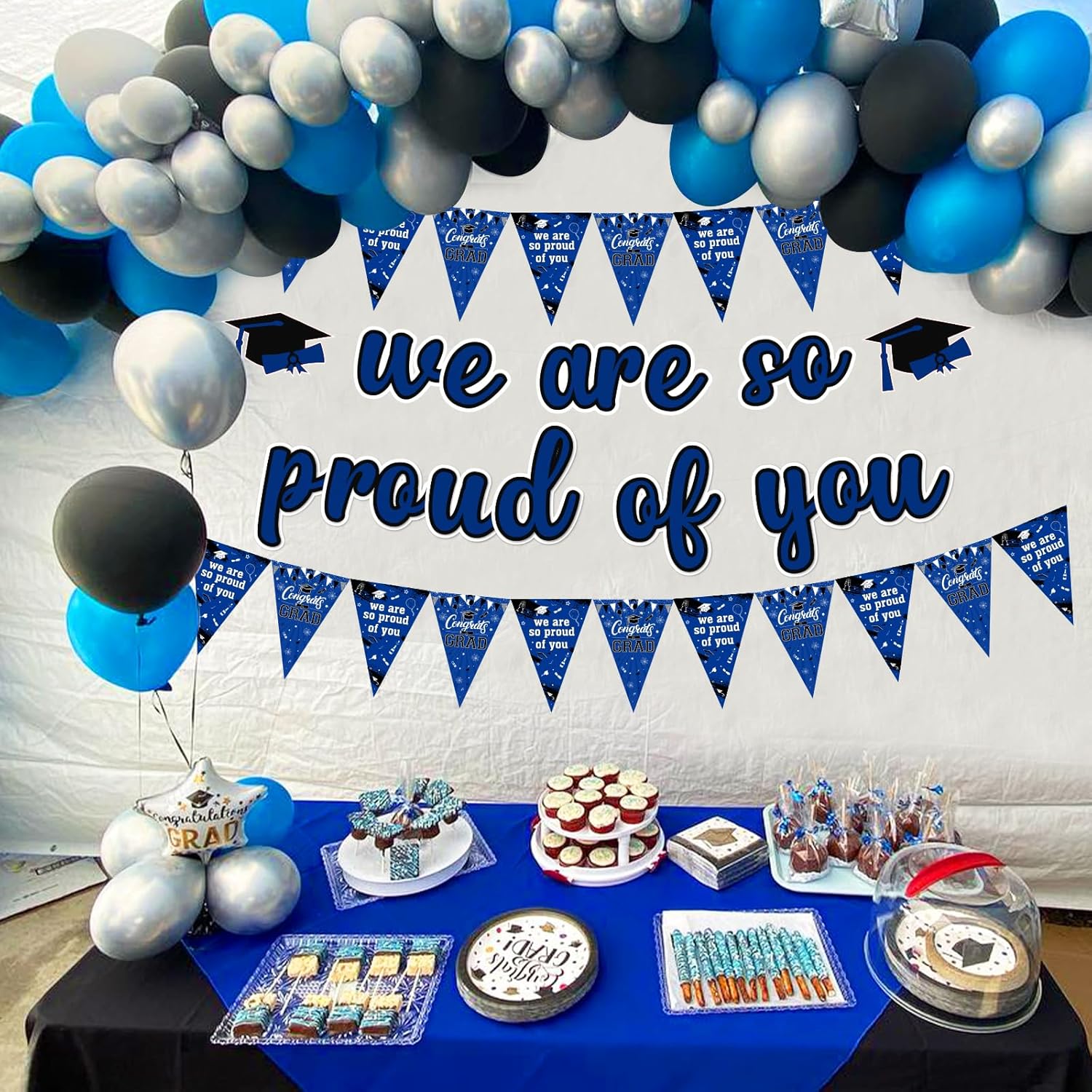 2025 Graduation Banner Set Blue Black Triangle Flags