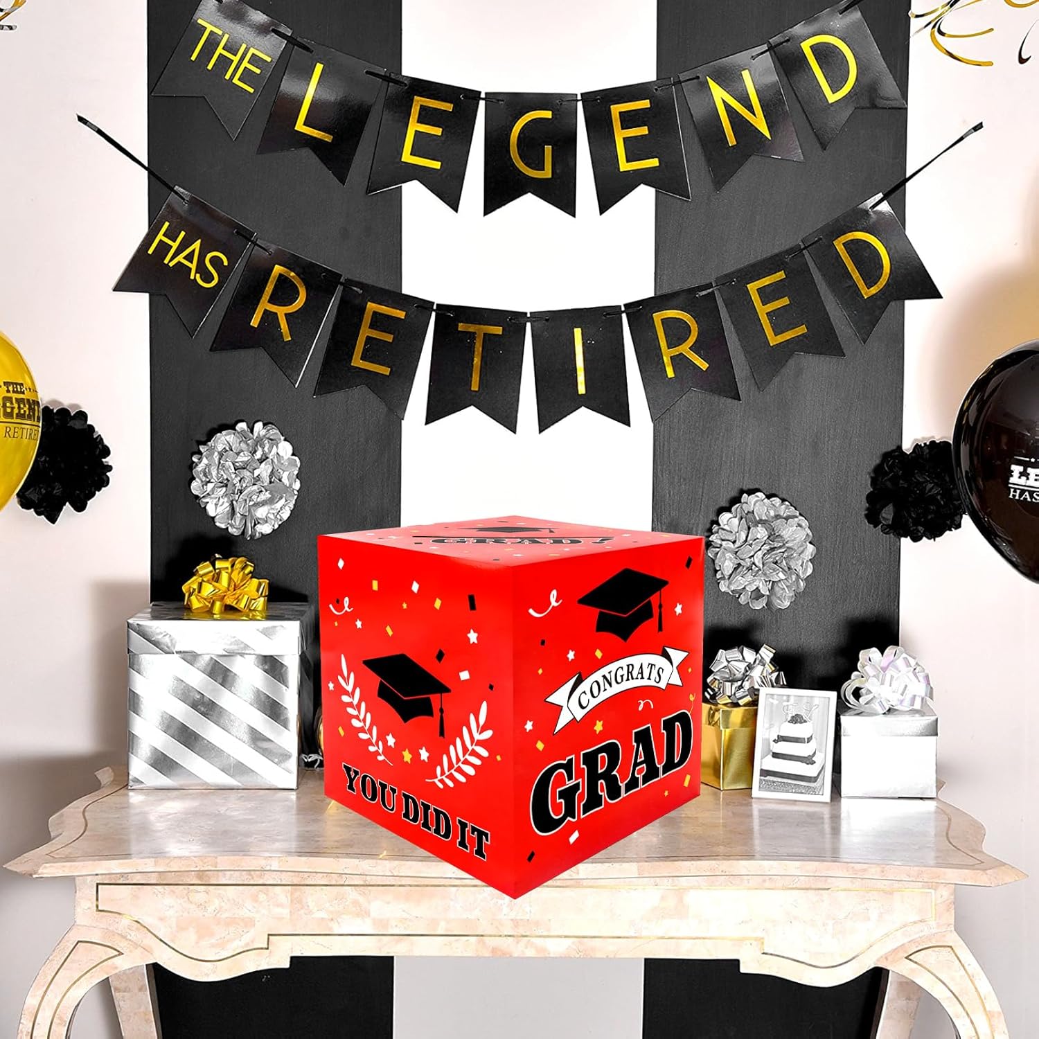 2025 Graduation Card Box - Red Decorative Holder for Party