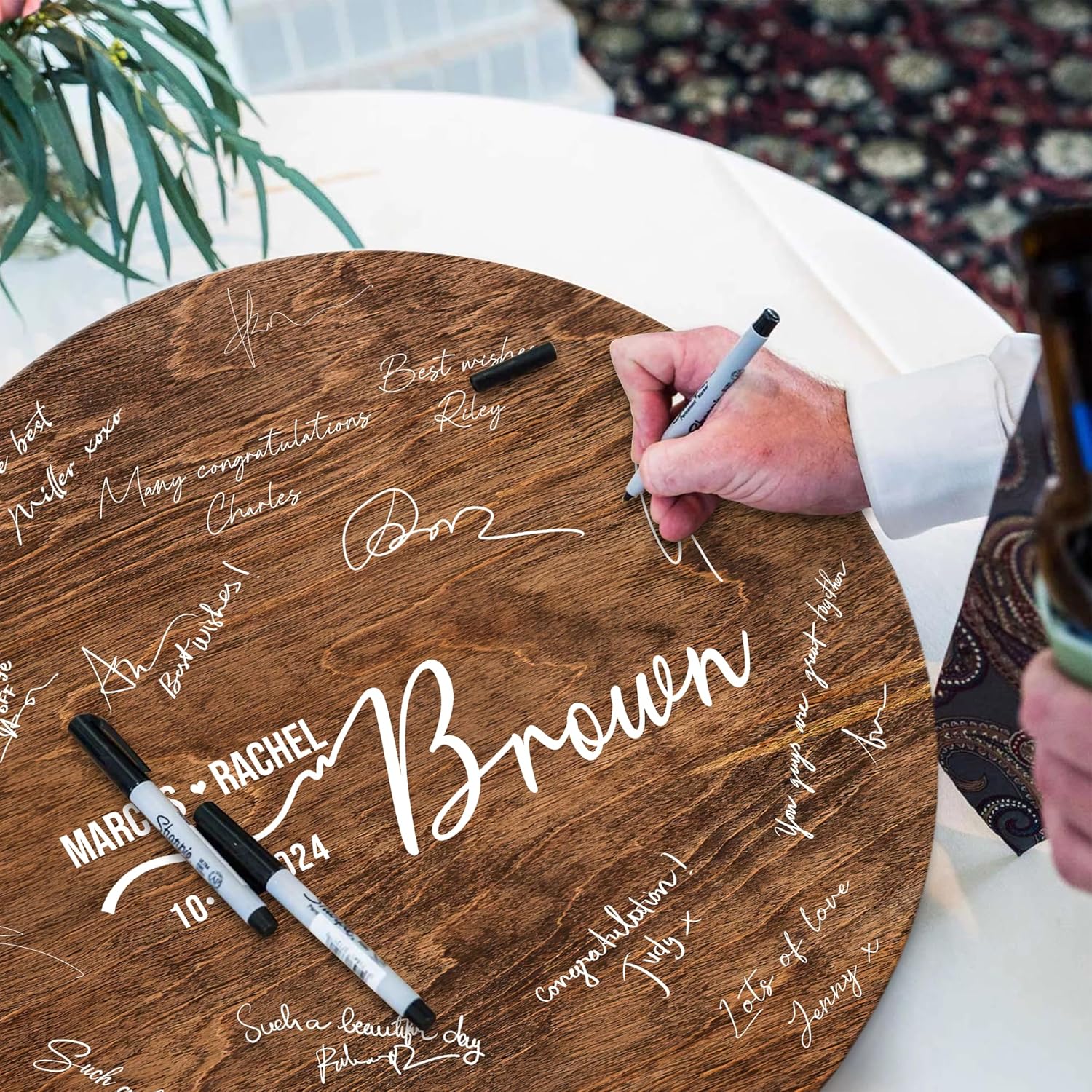 La Boda Personalized Wooden Wedding Sign 8-18 Inches